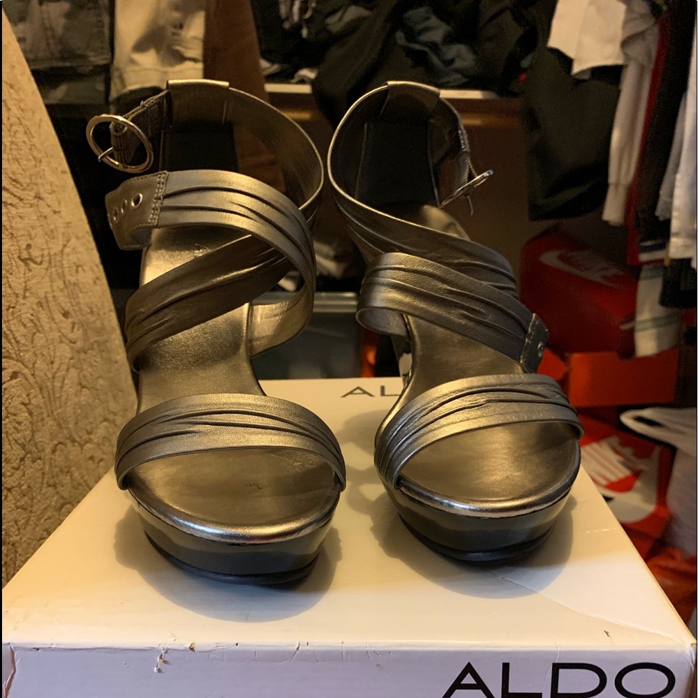 Aldo Wedges